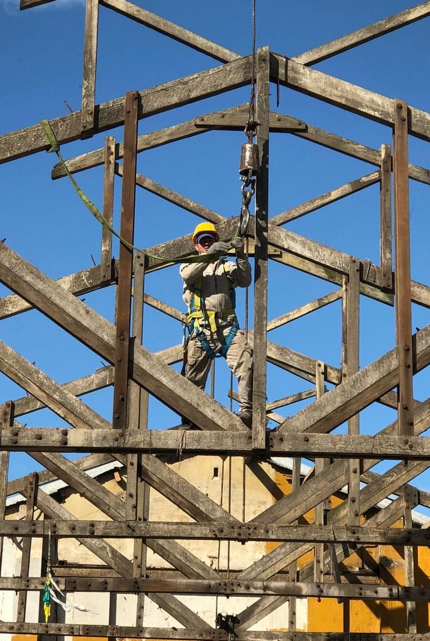 Desmantelamiento de tinglado - Villa Pora, Lanús Este